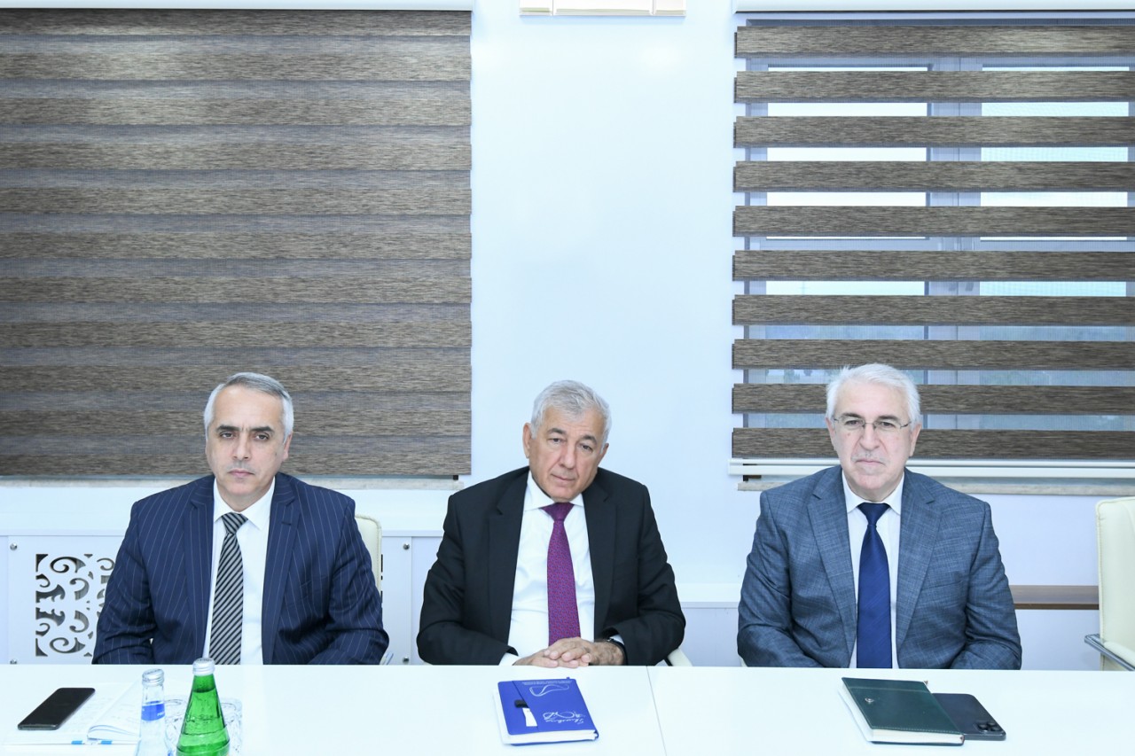 BMU ilə İRİA arasında növbəti əməkdaşlıq mərhələsi müzakirə olunub - FOTOLAR